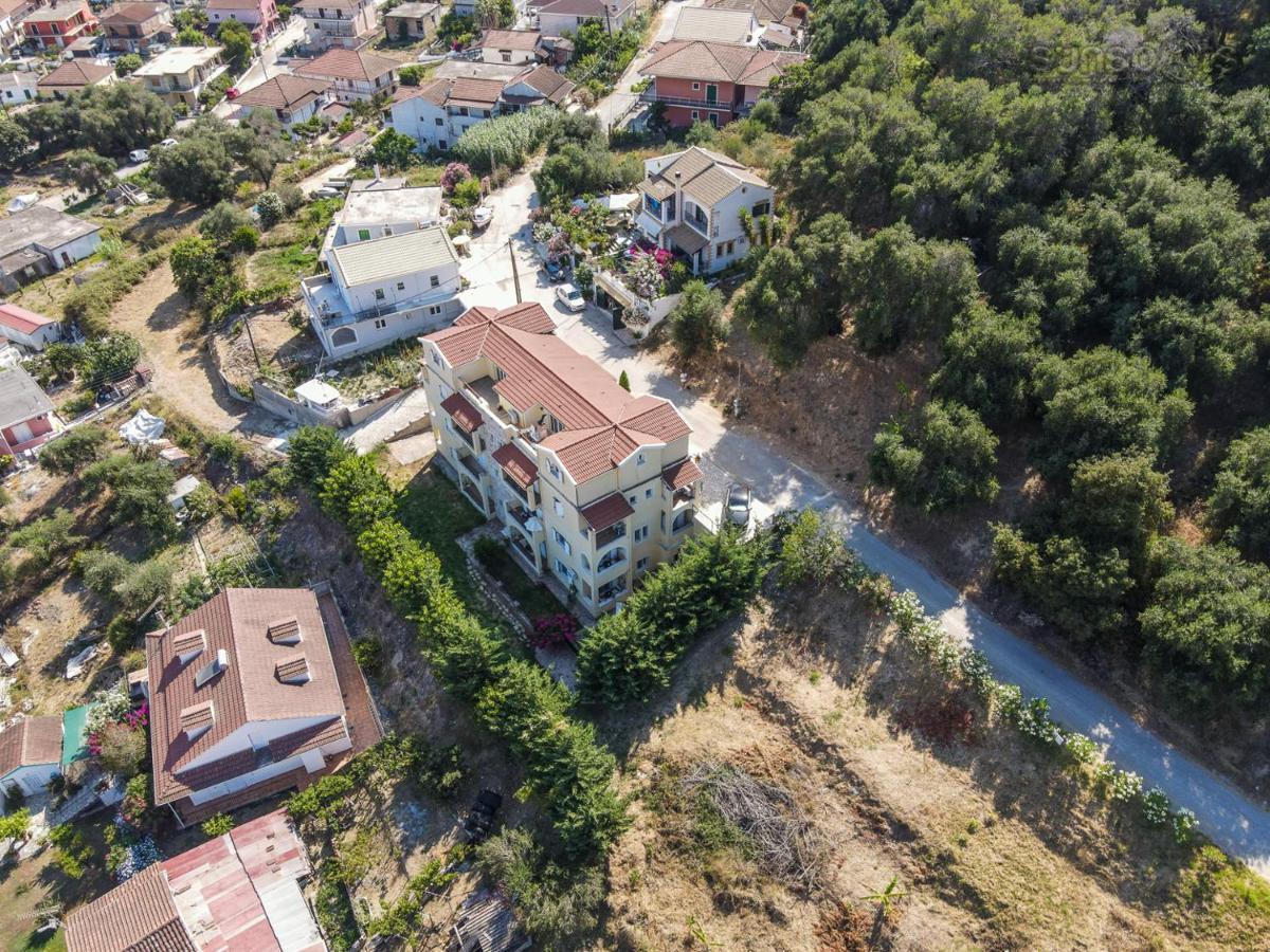 Villa Konstantina Petriti  Exterior photo